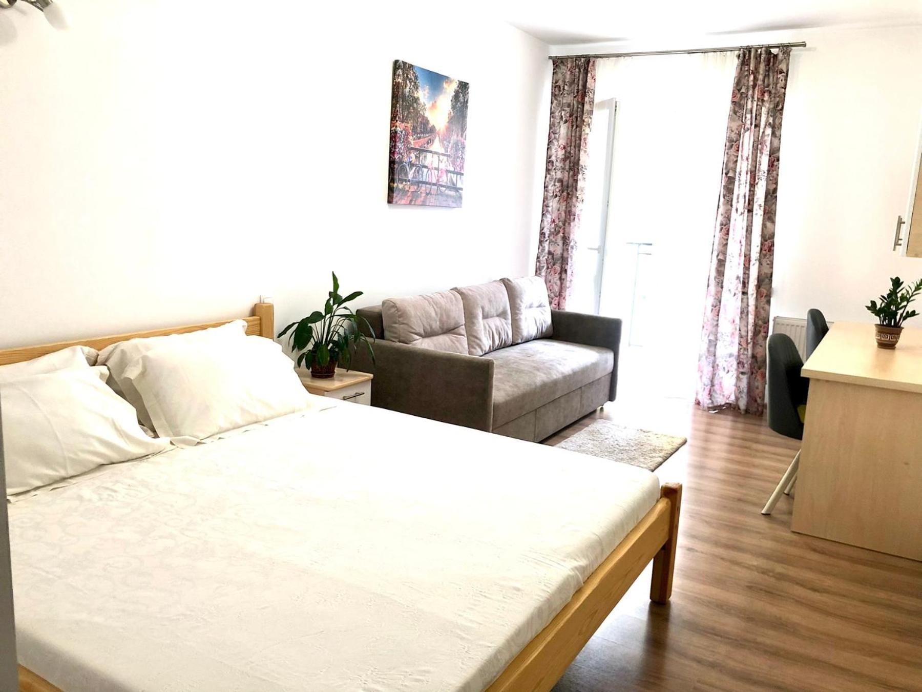 Osapart Comfortable Apartment In A Complex Great Britain Львов Экстерьер фото