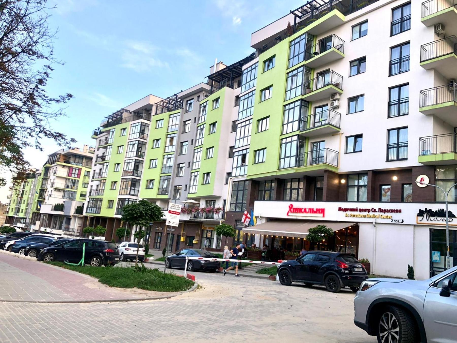 Osapart Comfortable Apartment In A Complex Great Britain Львов Экстерьер фото
