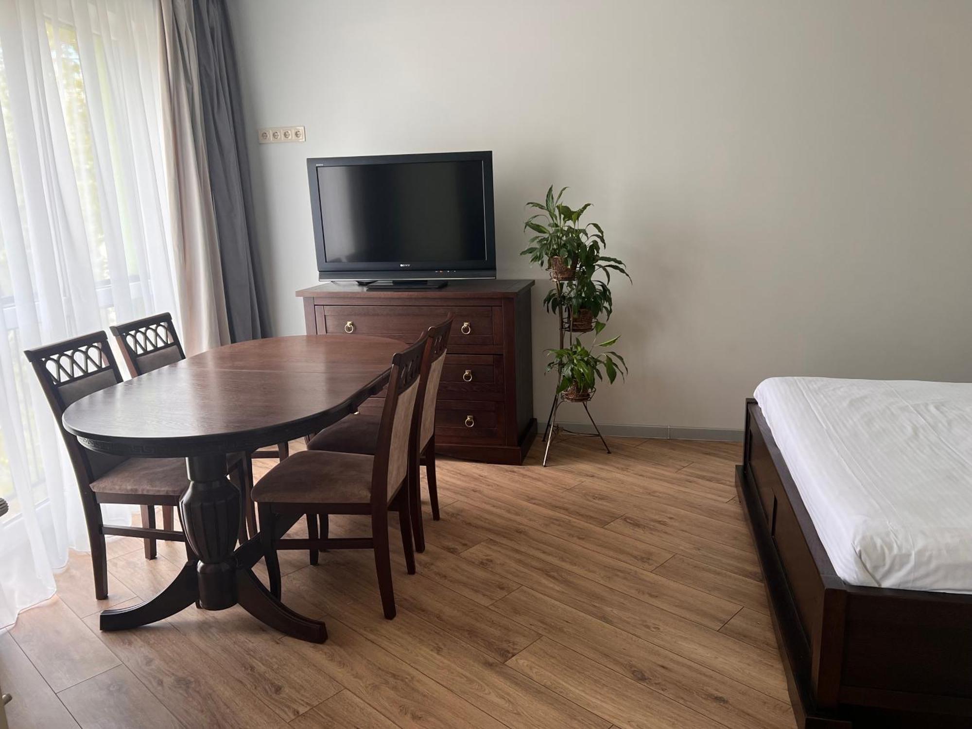 Osapart Comfortable Apartment In A Complex Great Britain Львов Экстерьер фото